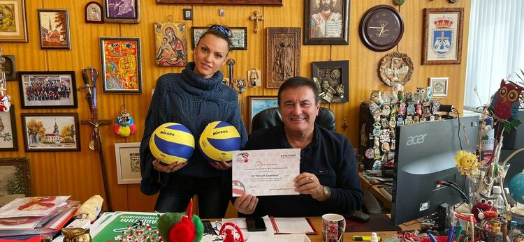 Славейковци с награди от „Малки великани“ 2023 