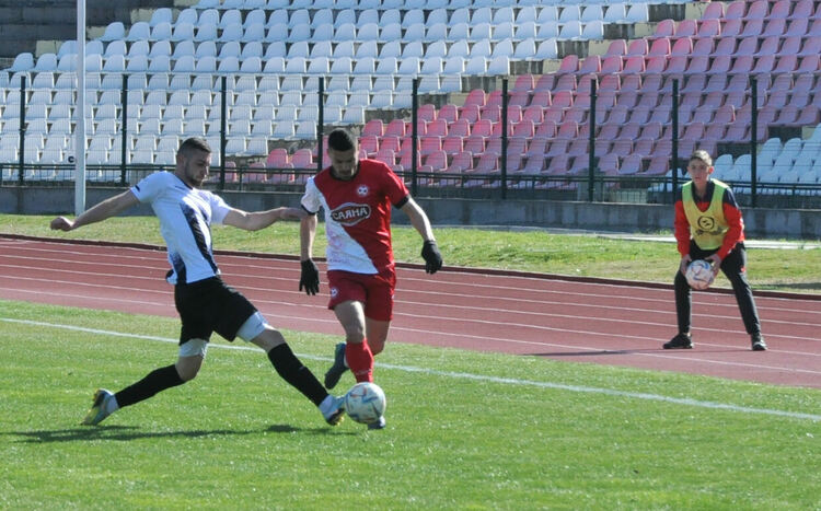 „Саяна Хасково“ надигра „Локомотив“-Пловдив"2 