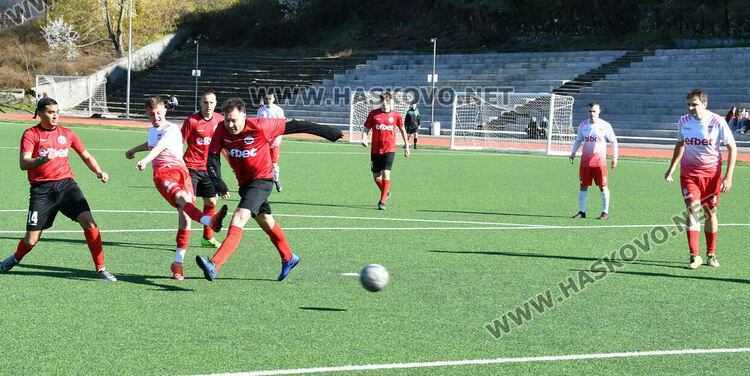 ФК „Хасково 1922“ разгроми „Сакарски спортист“ с 8:0 