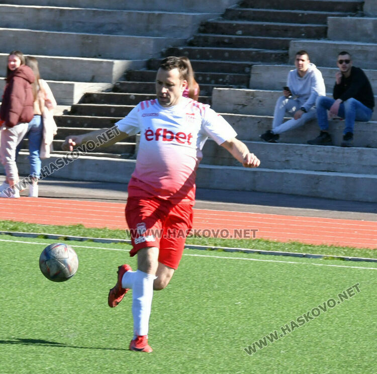 ФК „Хасково 1922“ разгроми „Сакарски спортист“ с 8:0 