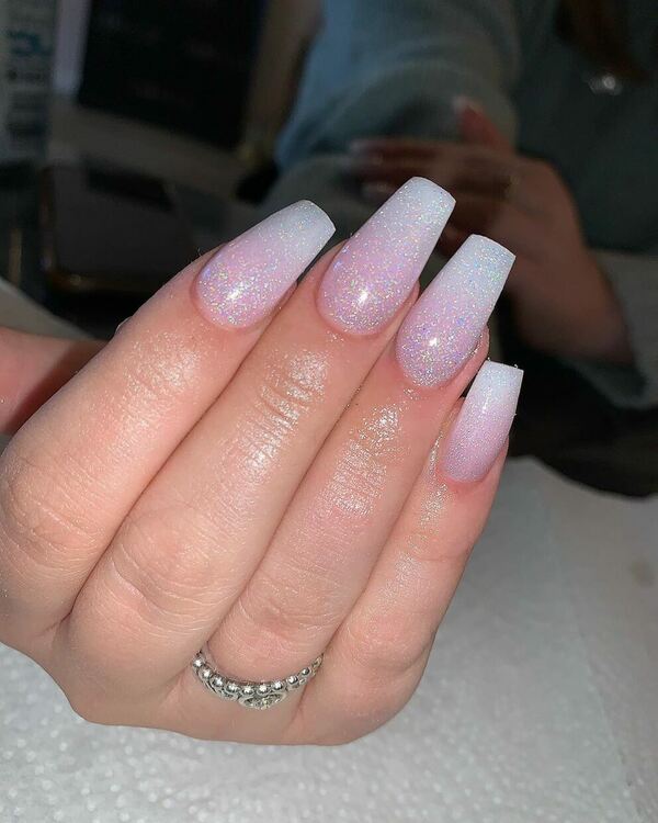 Френският омбре маникюр отново е на мода