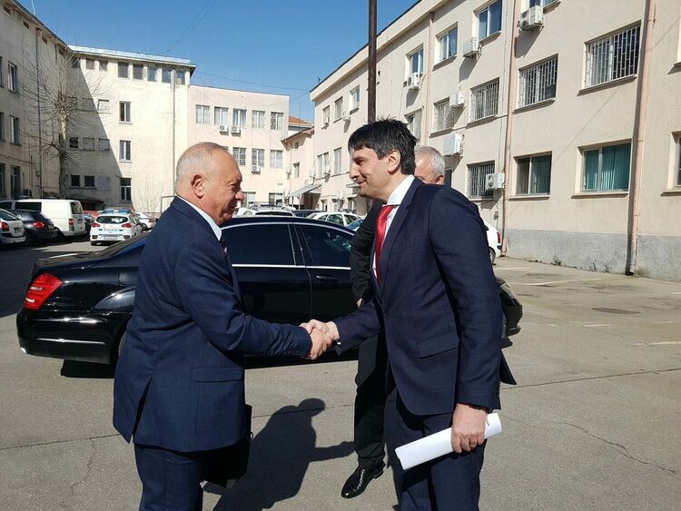 Министърът на МВР в Хасково: Да се сведат до минимум опитите за манипулация на изборите