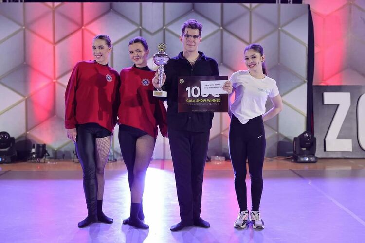 „Галаксико“ се завърна с куп медали от международна танцова надпревара