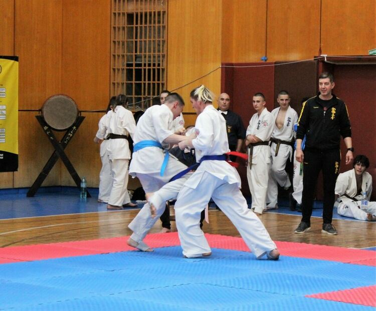 СК "Хамон" - Асеновград с четири медала от престижно състезание 