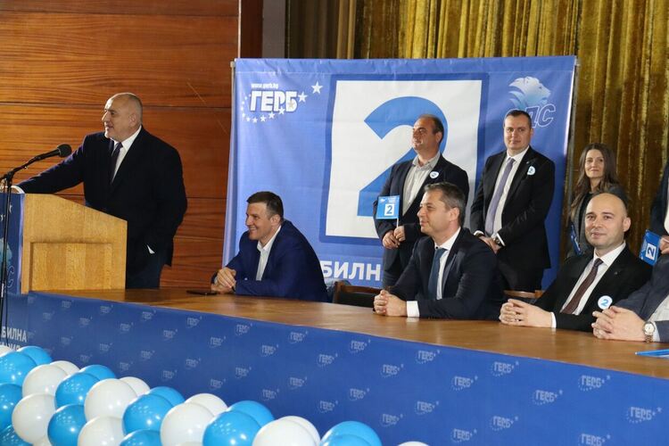 Бойко Борисов: Защо го спряха? Ние ще възстановим най-социалната програма