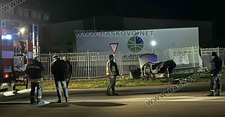 Тежка катастрофа по пътя Хасково - Димитровград с пострадали хора