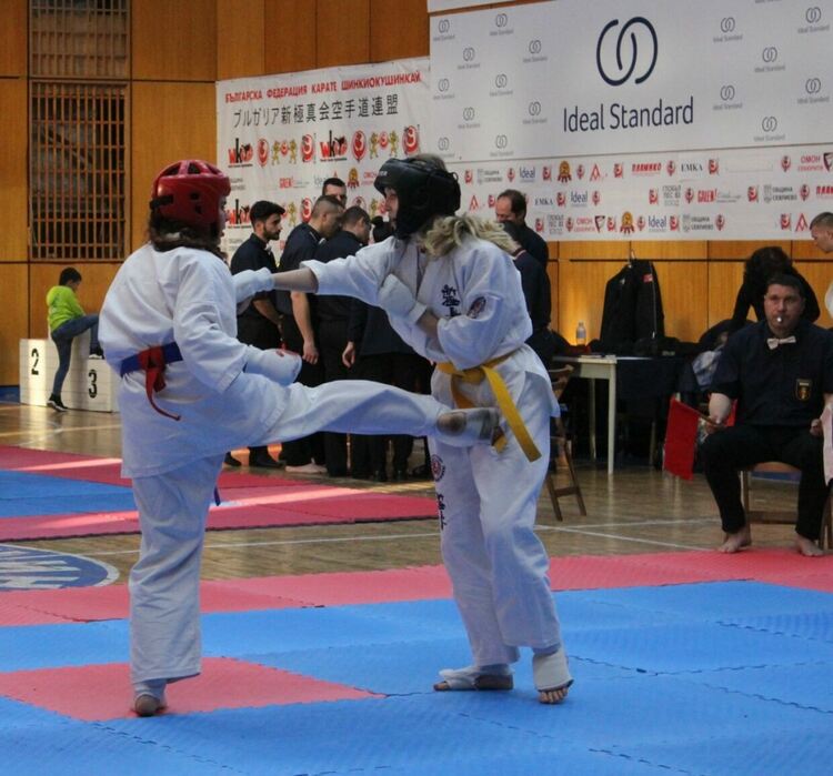 СК "Хамон" - Асеновград с четири медала от престижно състезание 