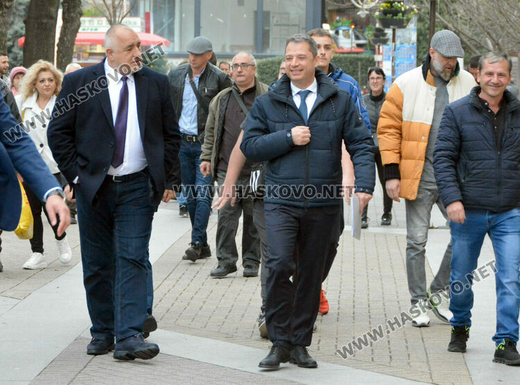 ГЕРБ: Ще възстановим санирането както беше - безплатно и ще направим околовръстното на Хасково