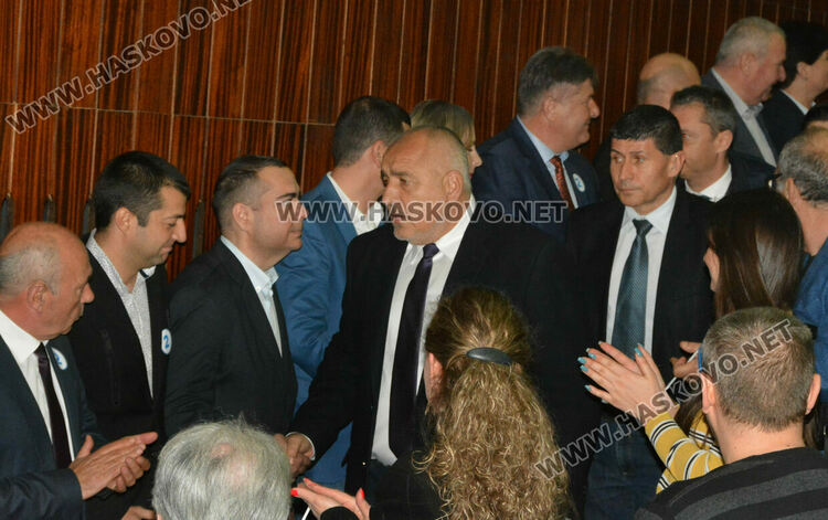 ГЕРБ: Ще възстановим санирането както беше - безплатно и ще направим околовръстното на Хасково