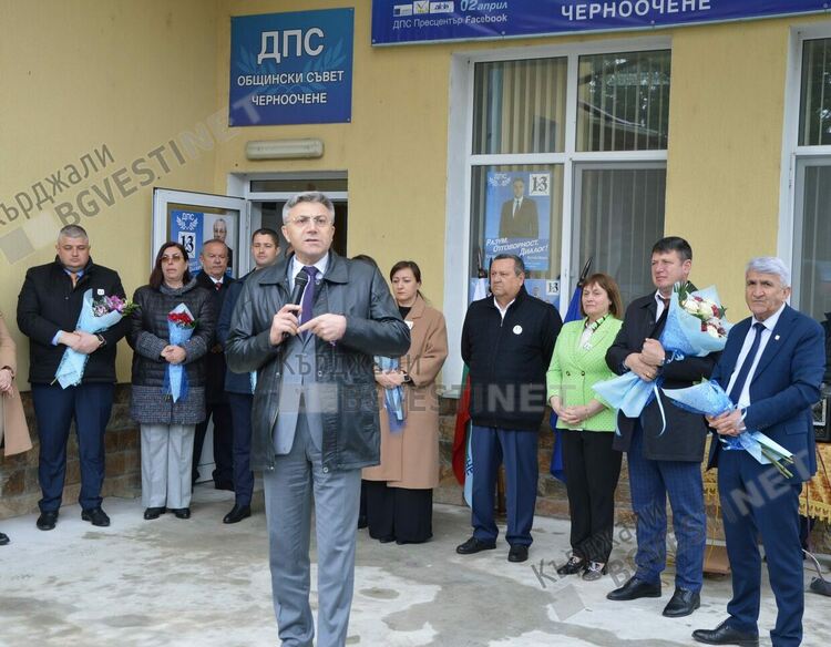 Мустафа Карадайъ в Черноочене: Политиката се прави с разум, отговорност и диалог