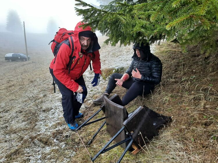 Самолет катастрофира на Роженските поляни.../ама не съвсем/ вдигнаха на крак пожарна,спешни медици, полиция и доброволци/ галерия/