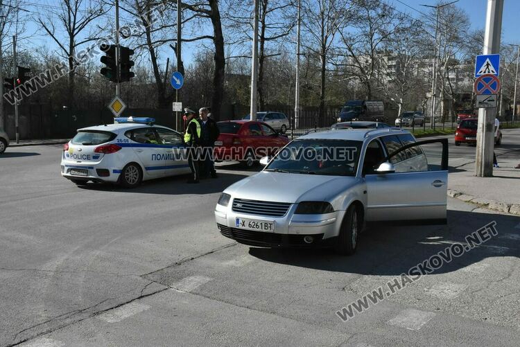 Жена пострада при катастрофа в Хасково