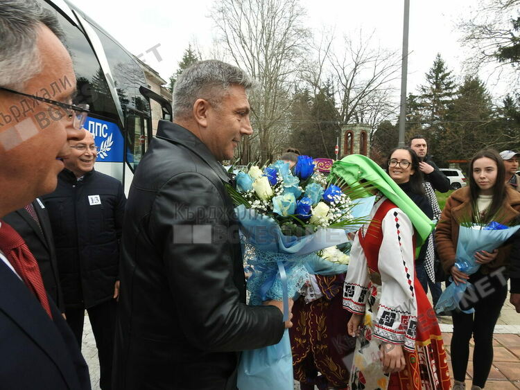 РОД-ът на ДПС се врече за 5 от 5 мандата от Кърджалийско