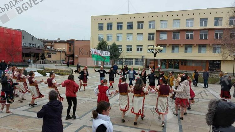 Тракийци празнуват Деня на Тракия
