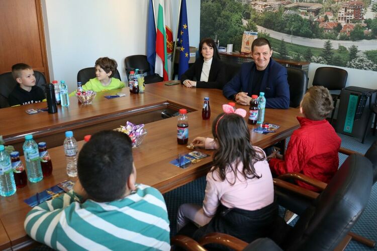 Изграждат зелена класна стая на открито в Хасково