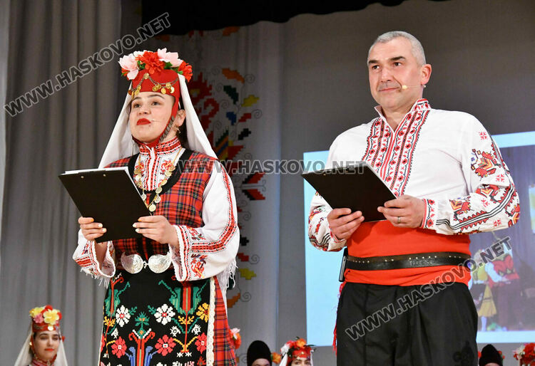 Ансамбъл „Златна Тракия“ с юбилеен концерт в Хасково