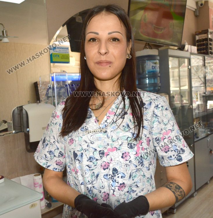 На Благовещение дупчат уши на момичета в Хасково