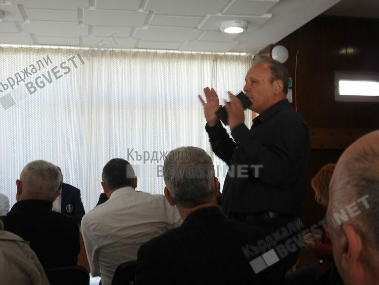 Ген.Атанас Атанасов:Кърджали е ключов за националната сигурност, затова дебатираме тук