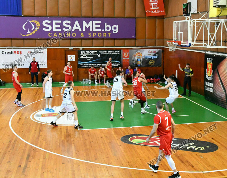 “Хасково” изигра поредния си силен мач и оглави класацията в група юг на ББЛ