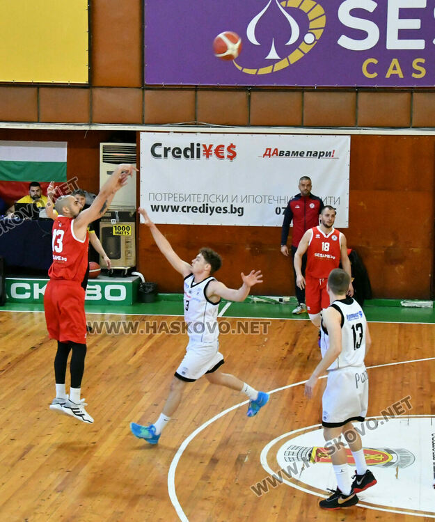 “Хасково” изигра поредния си силен мач и оглави класацията в група юг на ББЛ