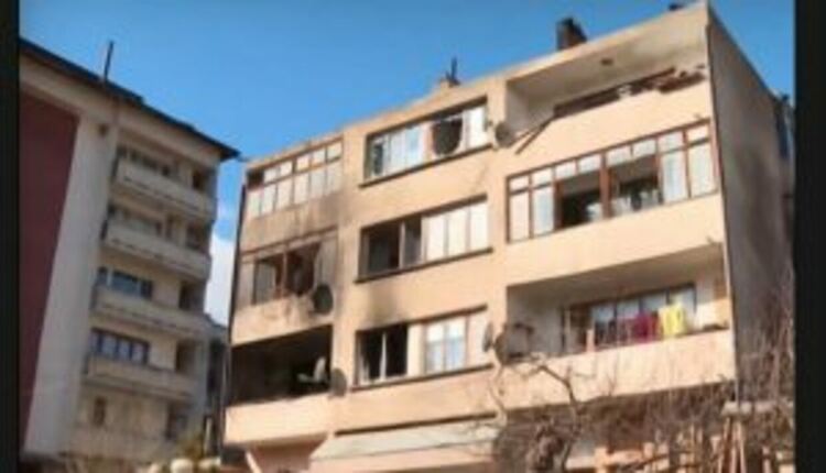 14 души останаха без дом след голям пожар в Чепеларе