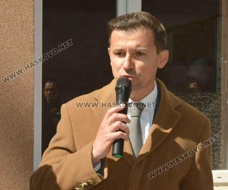 Висока енергийна ефективност и достъпна среда за сградата на Областна администрация след ремонт