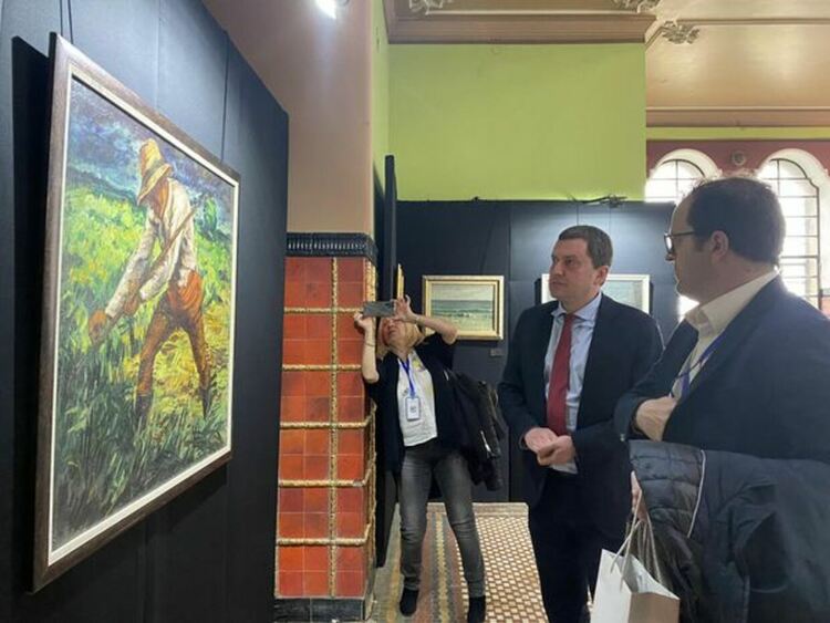 Кметът на община Перник Станислав Владимиров се срещна с кмета на италианския град Нарни Лоренцо Лукарели