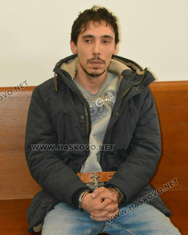 27-годишният Ангел не помнел за убийството на баща си