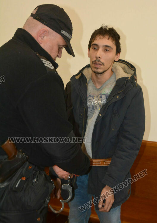 27-годишният Ангел не помнел за убийството на баща си