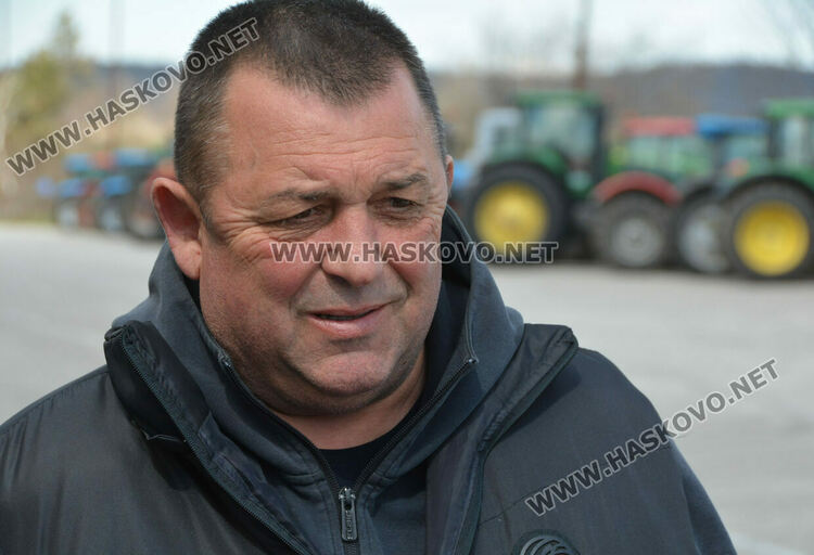 Земеделци от Хасковско се включиха в националния протест срещу безмитния внос на украинско жито