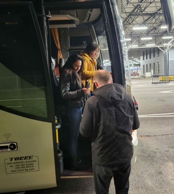 Първата нощна проверка за „нелегални екскурзии“ и нелоялни практики в туризма е извършена на ГКПП „Капитан Андреево-Капъкуле“