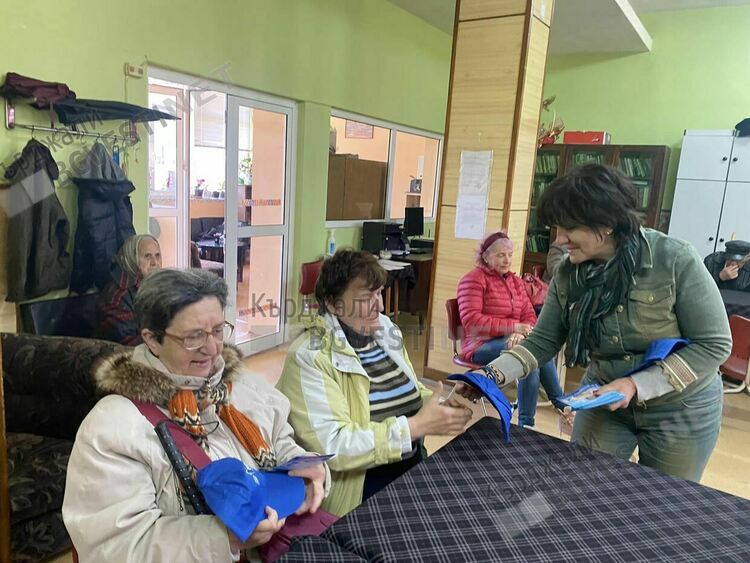 Караянчева:Хората с увреждания не искат избори,а достъпна архитектурна среда,здравни грижи и  социална подкрепа!