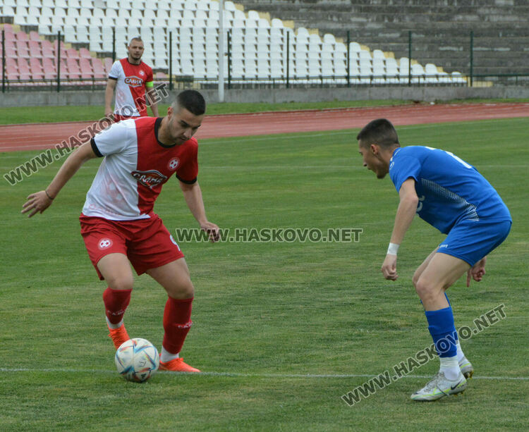 „Саяна Хасково“ разби аутсайдера “Верея” с 6:2 