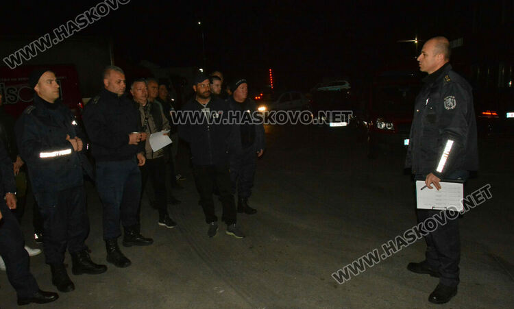 Разпределиха машините за гласуване в Хасковско под полицейска охрана