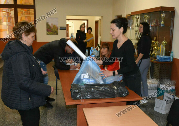 Секциите получиха бюлетините от общините в Хасковска област