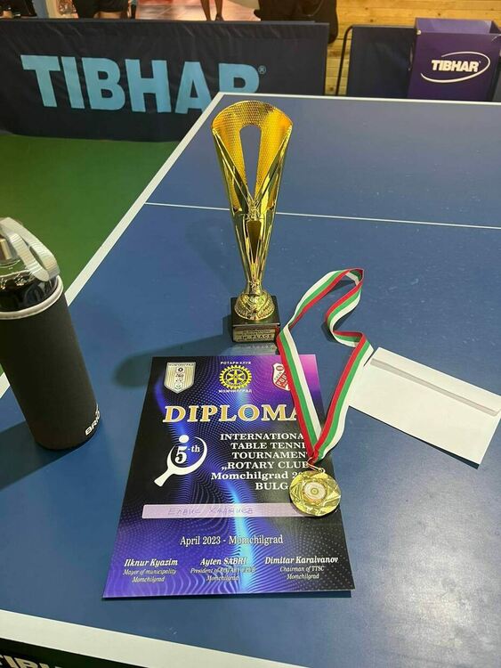 Елвис Хаджиев е шампион в международен турнир по тенис на маса