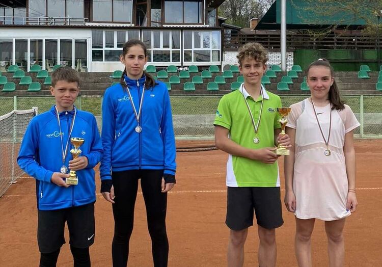 Джейсън Гладуиш и Андрея Глушкова с титла от Държавния турнир по тенис в Хасково