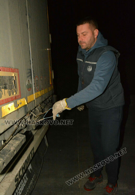 Разпределиха машините за гласуване в Хасковско под полицейска охрана