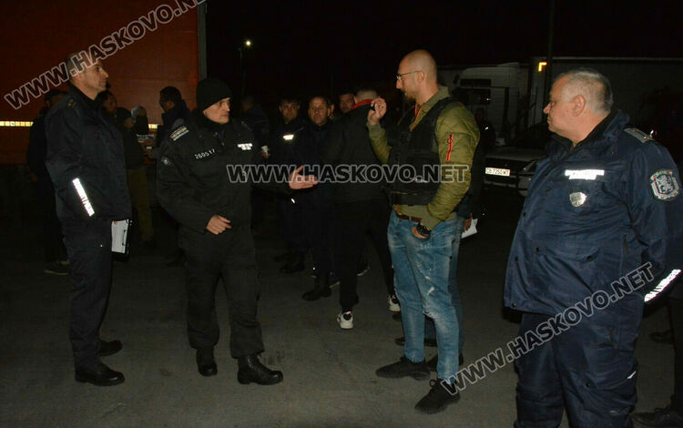 Разпределиха машините за гласуване в Хасковско под полицейска охрана