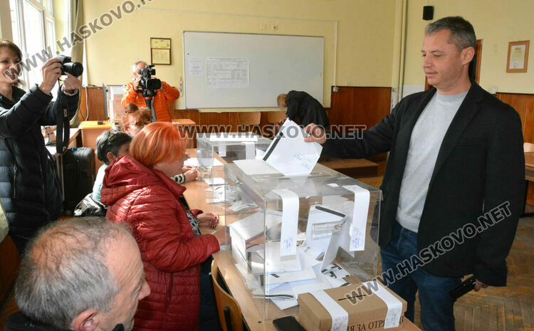 Делян Добрев: Трябва да има правителство и ако нашият резултат е по-висок, ние ще създадем такова 