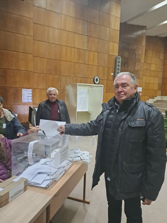 Проф. Георги Михайлов: "Гласувах за бъдещето на Смолянския край и неговите хора"