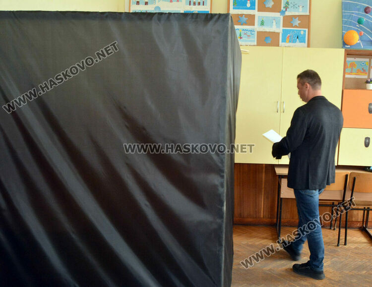 Делян Добрев: Трябва да има правителство и ако нашият резултат е по-висок, ние ще създадем такова 