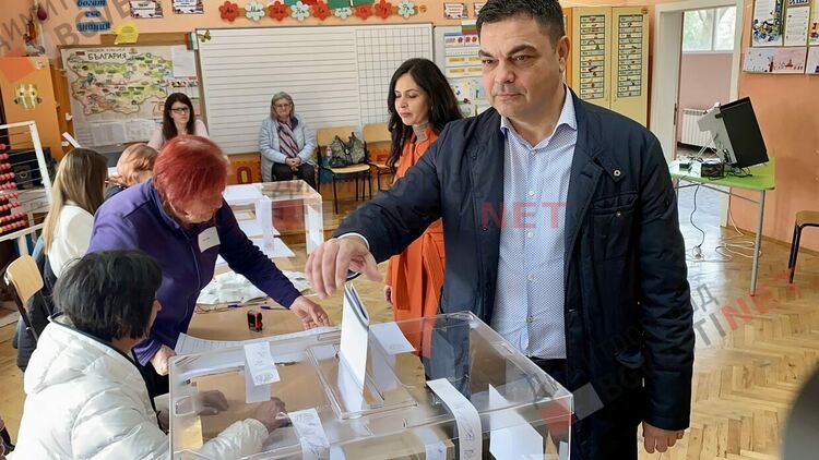 Кметът на Димитровград гласува за стабилна България с работещ парламент и правителство