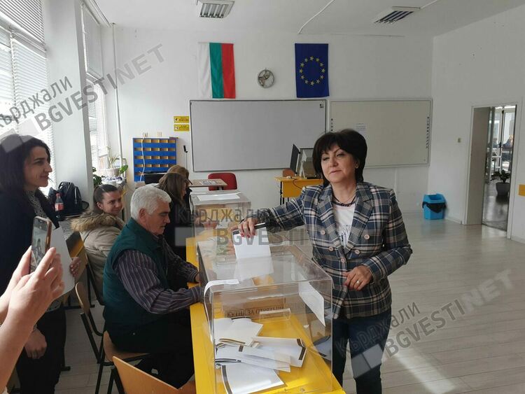 Цвета Караянчева: Гласувах за редовно правителство, което да има 4-годишен мандат