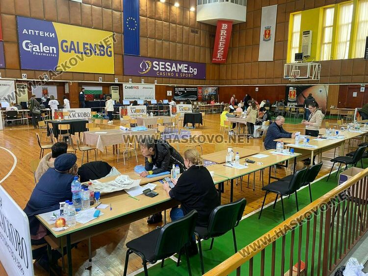 „Възраждане“ на 4-то място, ДПС отива на трето в Хасково, първите две позиции са без промяна