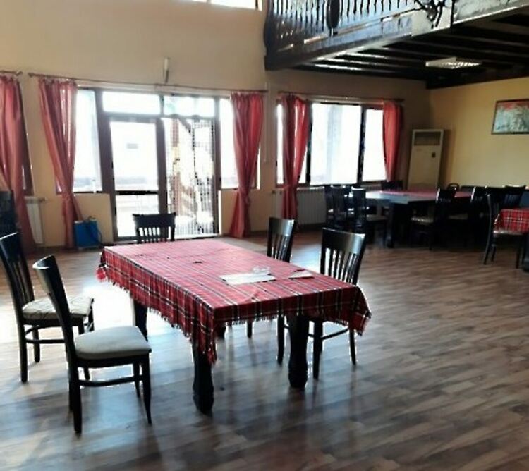 Данъчните извадиха на тезгяха къща за гости