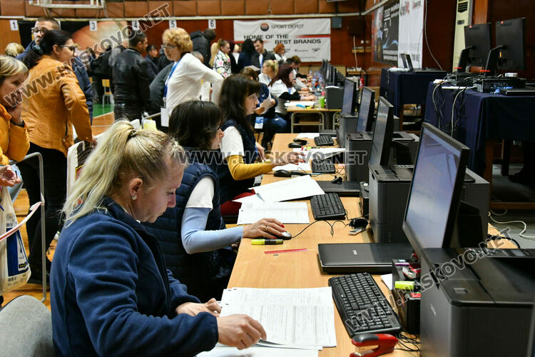 ГЕРБ-СДС обръщат резултата в Хасково при 66%  обработени протоколи