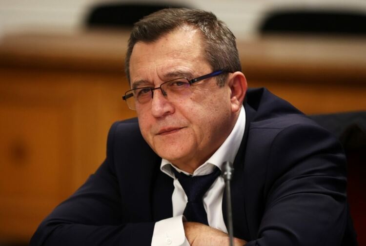 Директорите на училища, които спрат самоволно учебните часове след сигнал за бомба, ще търпят административна отговорност