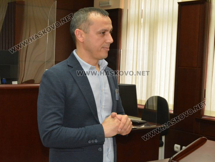 Ученици слушаха лекция в съда за разделението на властите според Конституцията на България