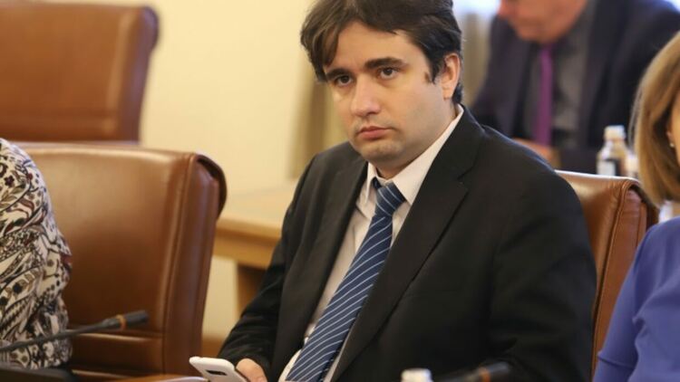 Божидар Божанов. Сн.: БГНЕС